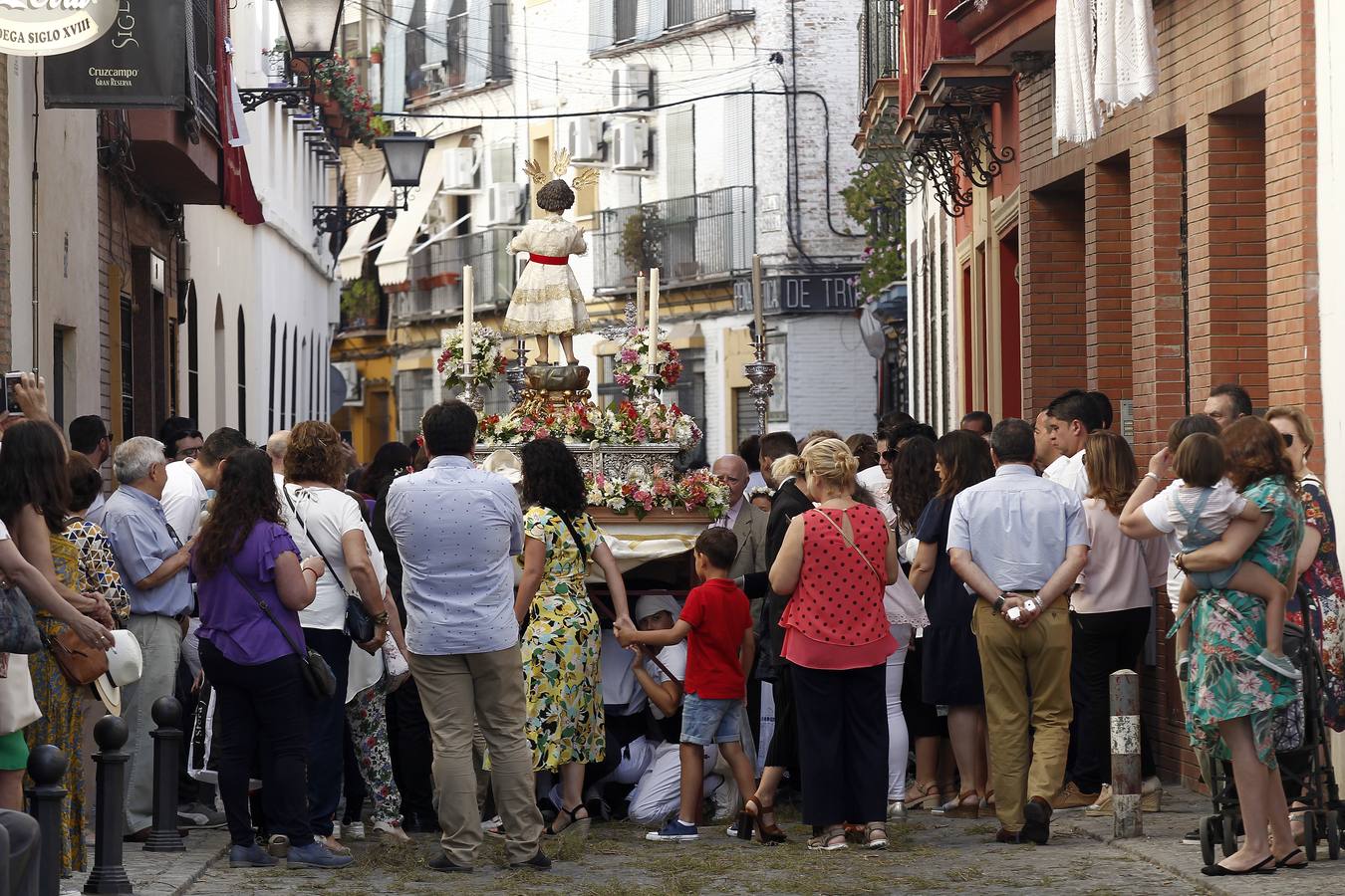 En imágenes, la procesión del Corpus en Triana