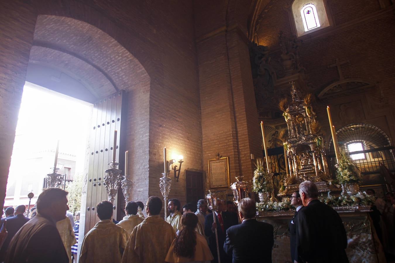 En imágenes, la procesión del Corpus en Triana