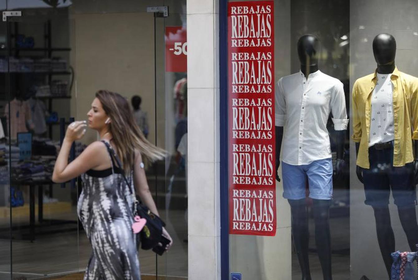 Los descuentos se adelantan en Córdoba a las rebajas de verano