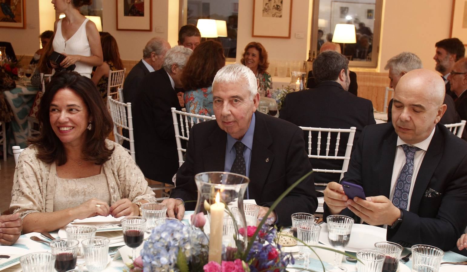 Cena homenaje a Juan Eslava Galán, ganador del XIX Premio Joaquín Romero Murube (y II)