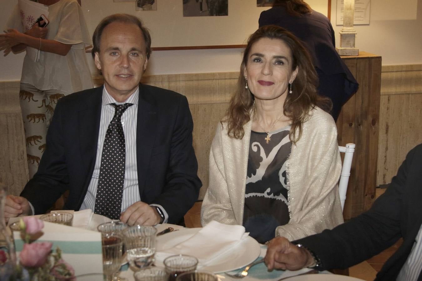 Cena homenaje a Juan Eslava Galán, ganador del XIX Premio Joaquín Romero Murube (y II)