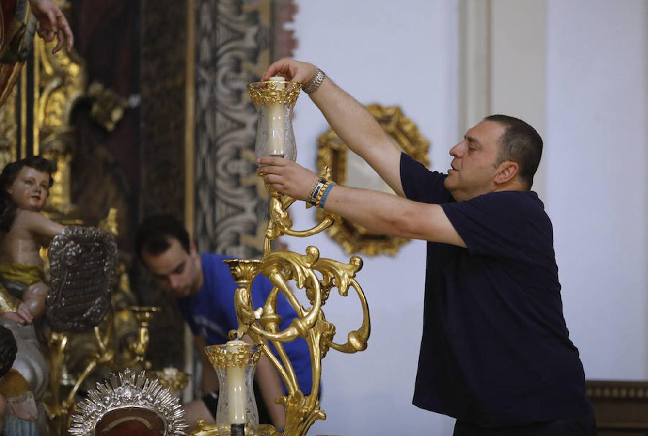 En imágenes, los preparativos de la procesión por el Año Jubilar del Sagrado Corazón