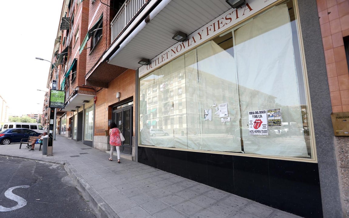 Palomarejos fue durante décadas uno de los barrios más activos económicamente de la ciudad, una posición que ha ido perdiendo durante los últimos años con las nuevas formas de comercio y la paulatina degradación de la zona. 