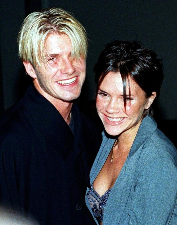 De novios. En 1998, la pareja mantenía una discreta reklación alejada de las cámaras.