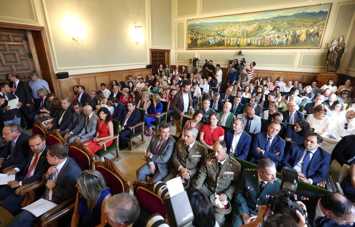 Gutiérrez toma posesión como presidente de la Diputación de Toledo