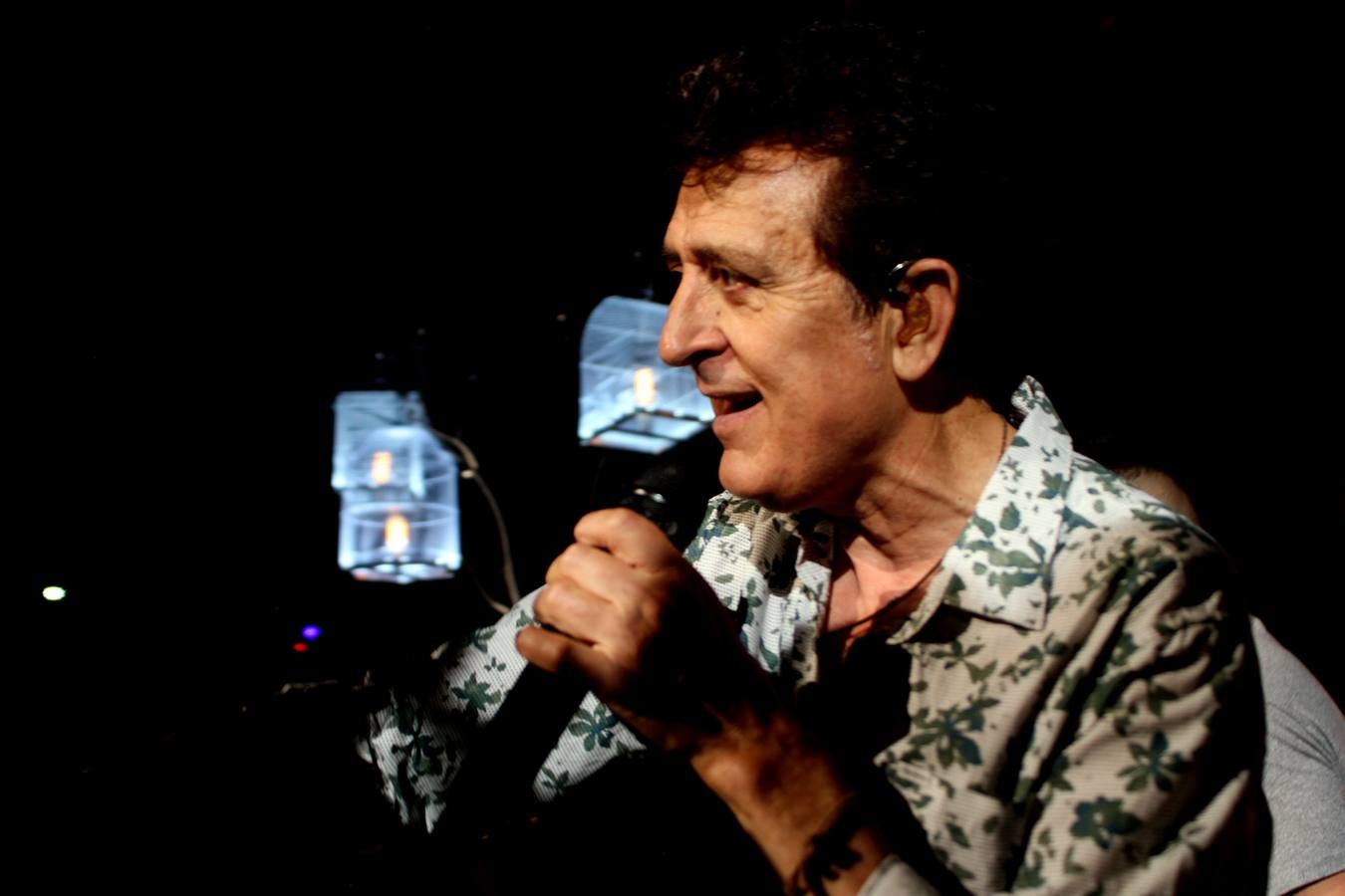 El concierto de Manolo García en Cabra, en imágenes