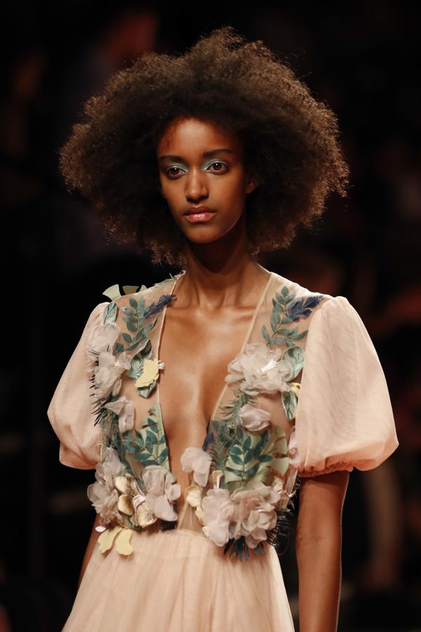 El desfile de Juan Duyos en la MBFW, en imágenes