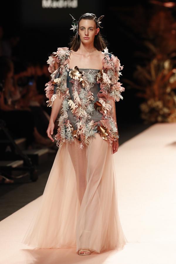 El desfile de Juan Duyos en la MBFW, en imágenes