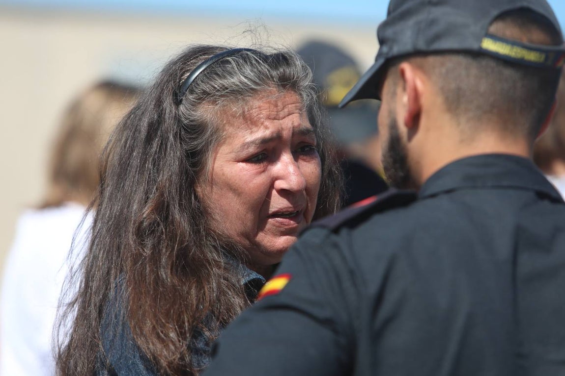 Las fotos de la despedida a la fragata Canarias