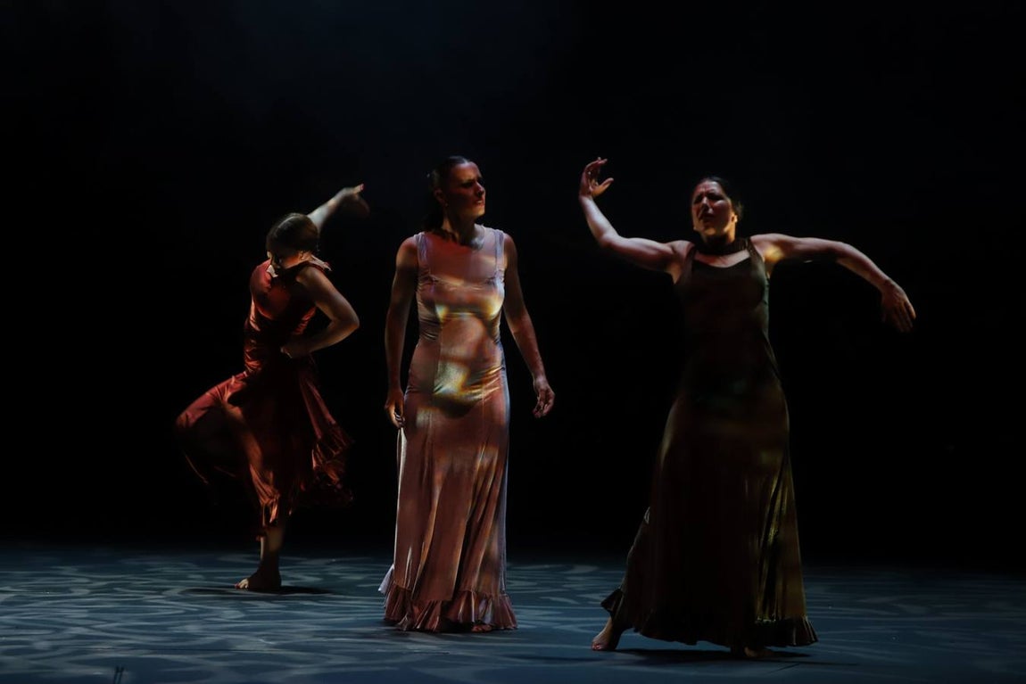 Festival de la Guitarra de Córdoba: la danza de Mercedes Ruiz, en imágenes