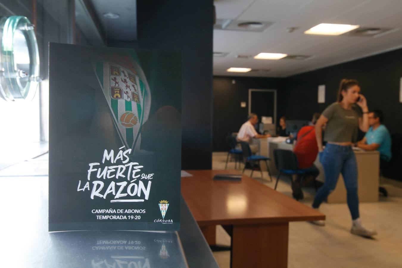 La renovación de abonos del Córdoba CF, en imágenes