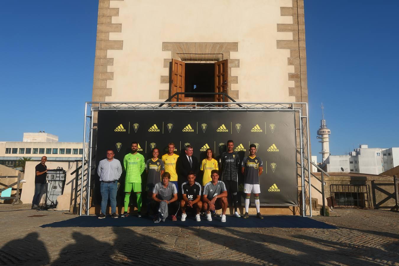 FOTOS: Presentación de la equipación del Cádiz CF 2019-2020