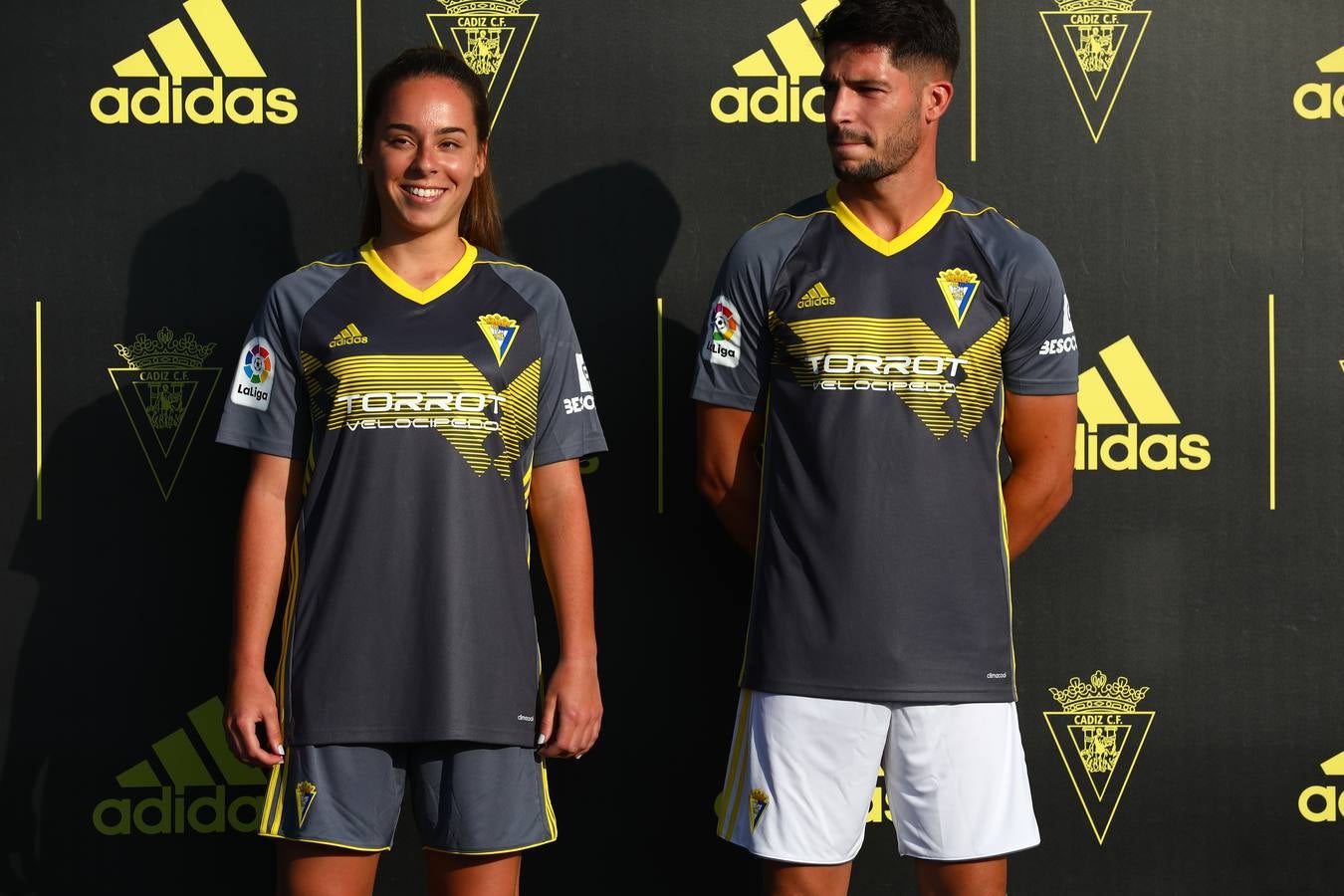 FOTOS: Presentación de la equipación del Cádiz CF 2019-2020