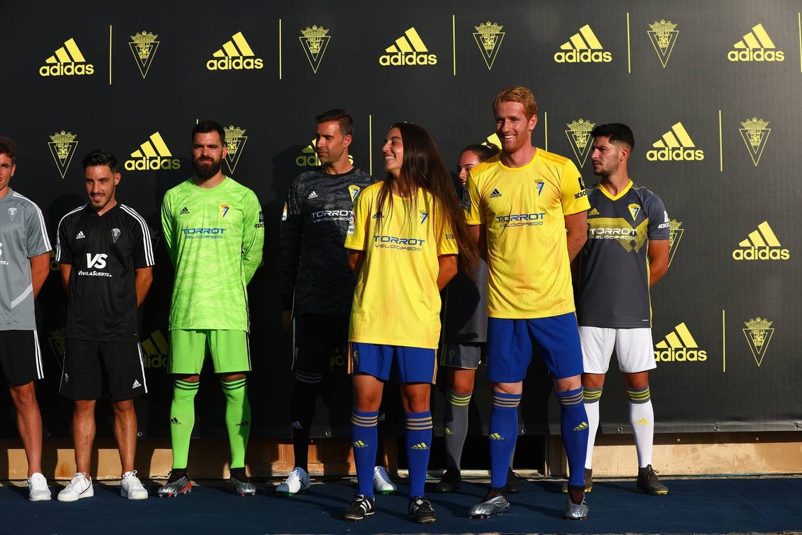FOTOS: Presentación de la equipación del Cádiz CF 2019-2020