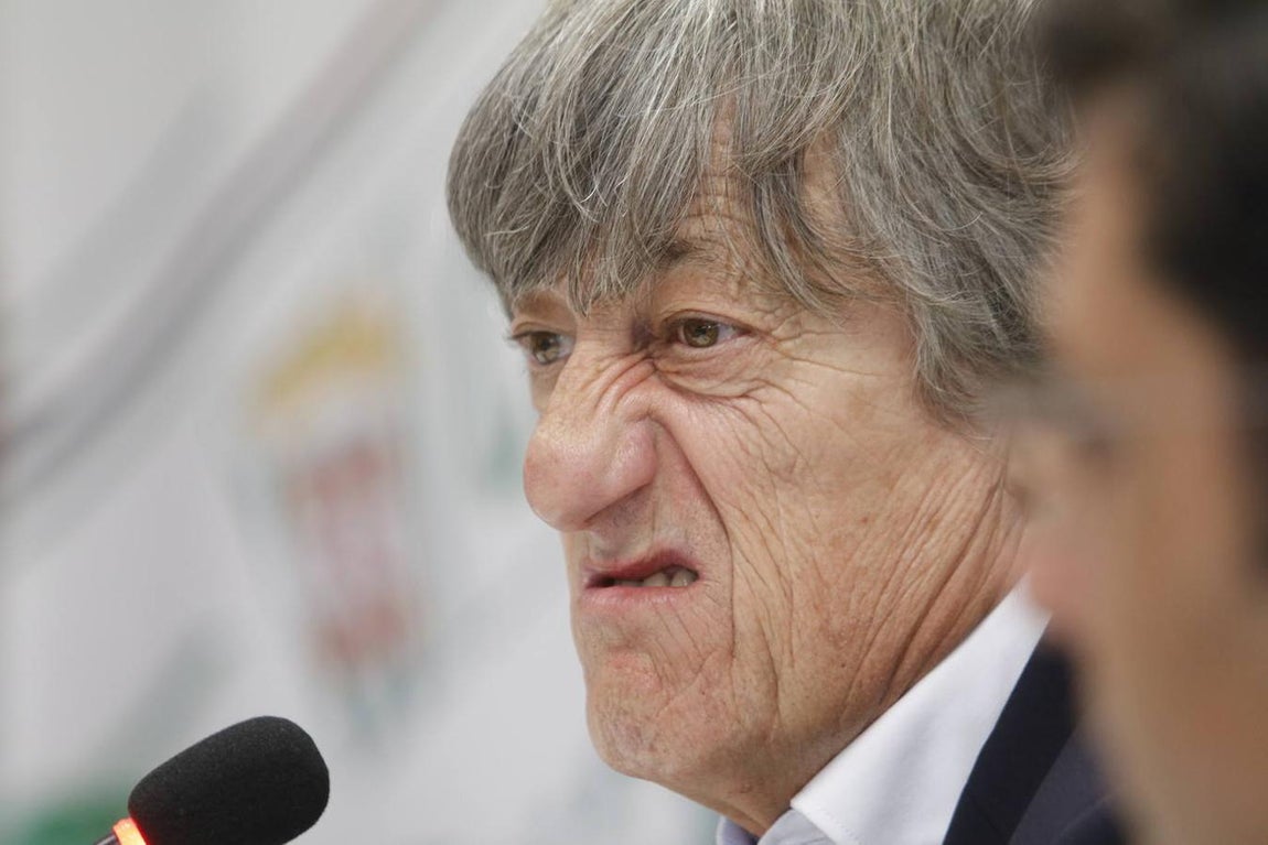 El día uno de Enrique Martín, en imágenes