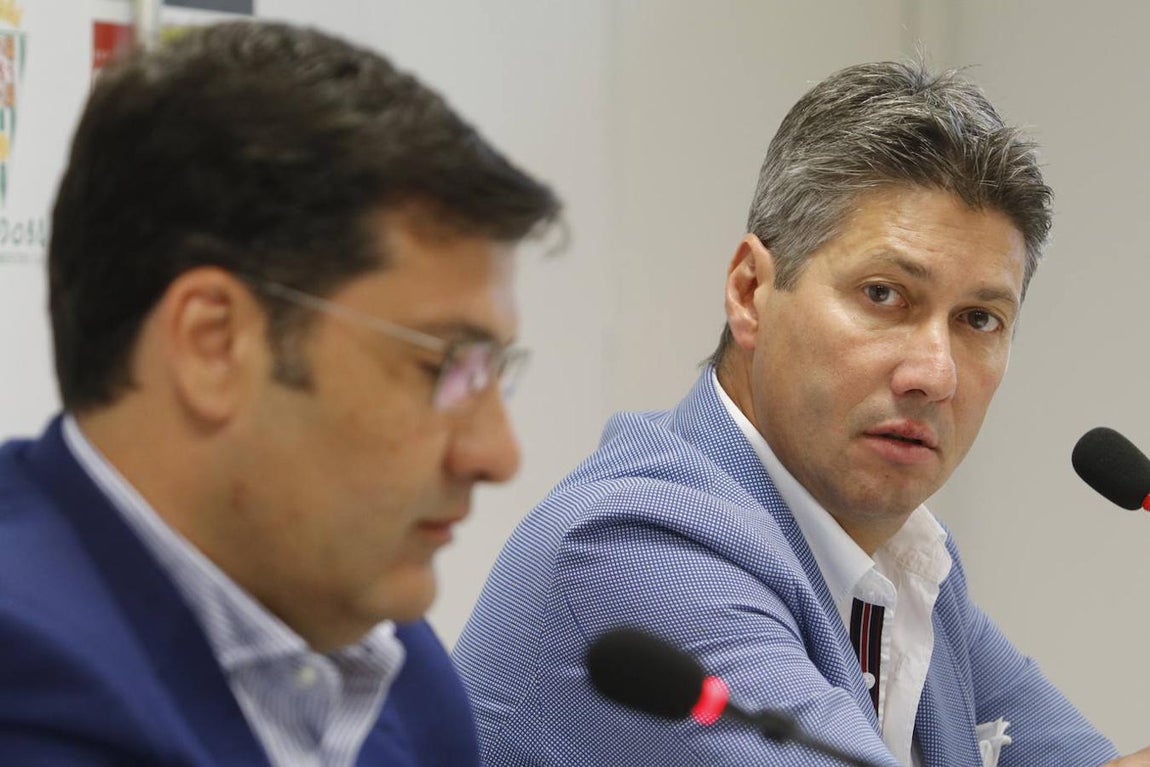 El día uno de Enrique Martín, en imágenes