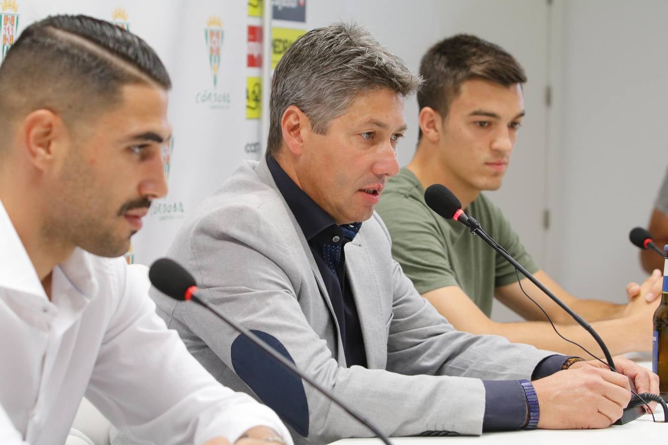 La presentación de Víctor Ruiz y Edu Frías en el Córdoba CF, en imágenes