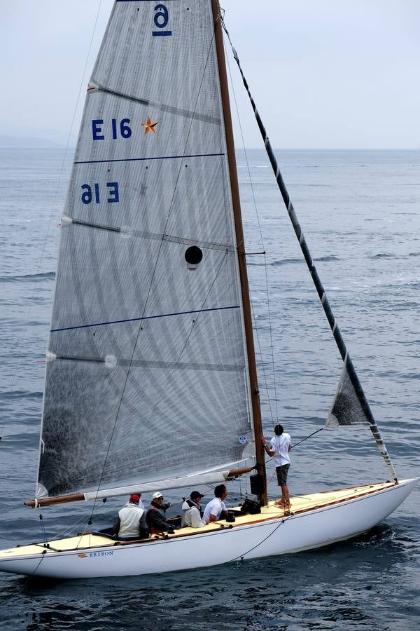 FOTOS: El Juan Sebastián de Elcano arriba en Marín en el 91 crucero de instrucción