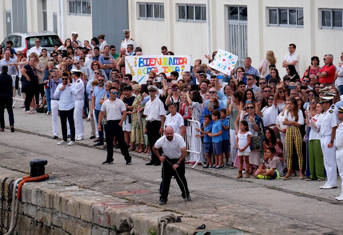 FOTOS: El Juan Sebastián de Elcano arriba en Marín en el 91 crucero de instrucción