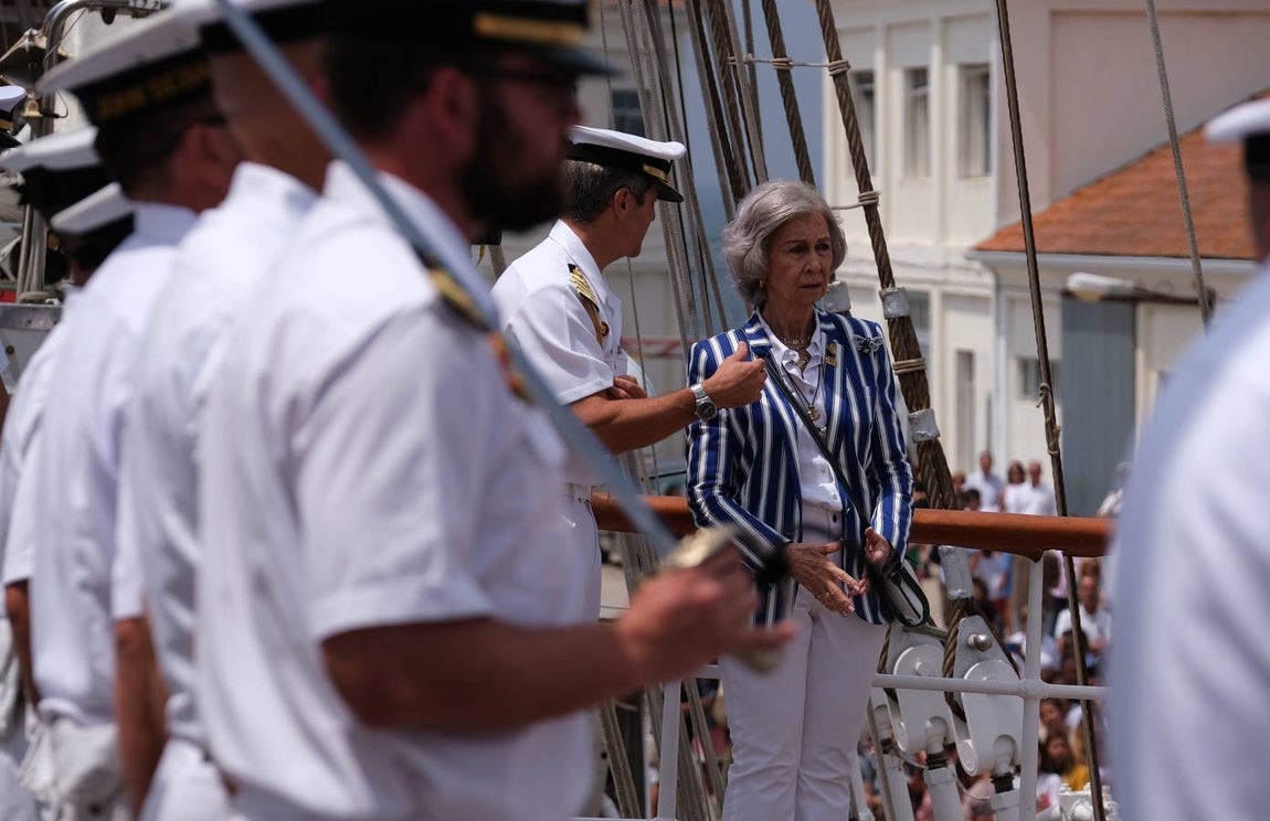 FOTOS: El Juan Sebastián de Elcano arriba en Marín en el 91 crucero de instrucción