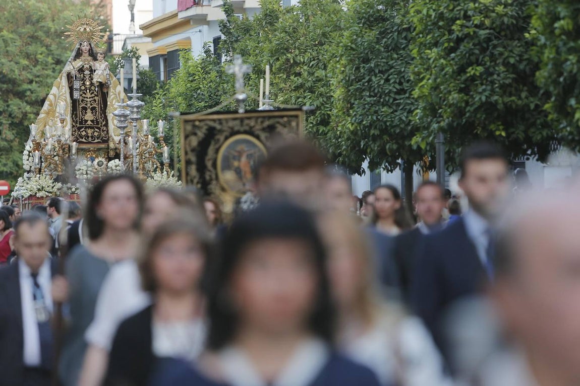 La procesión de la Virgen del Carmen de Puerta Nueva en Córdoba, en imágenes