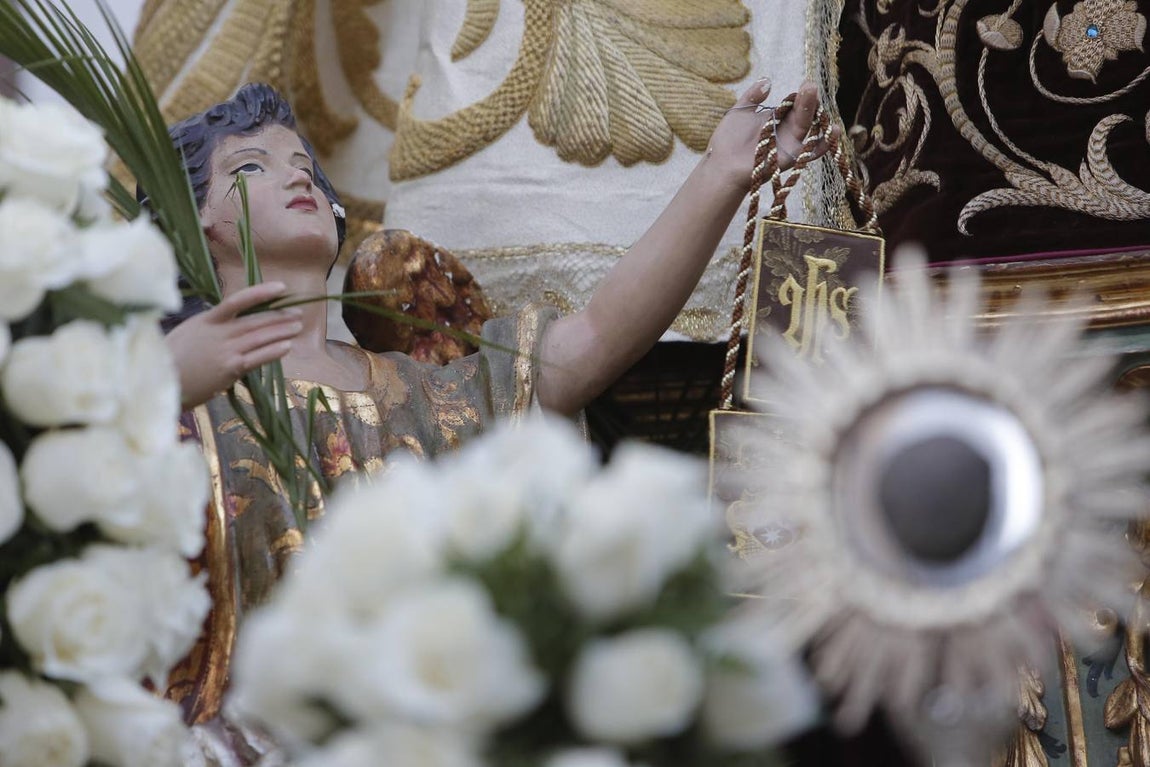 La procesión de la Virgen del Carmen de Puerta Nueva en Córdoba, en imágenes