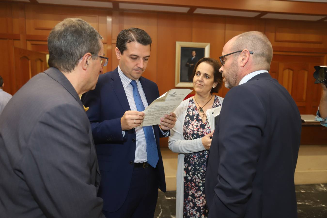 El pleno del Ayuntamiento en Córdoba, en imágenes