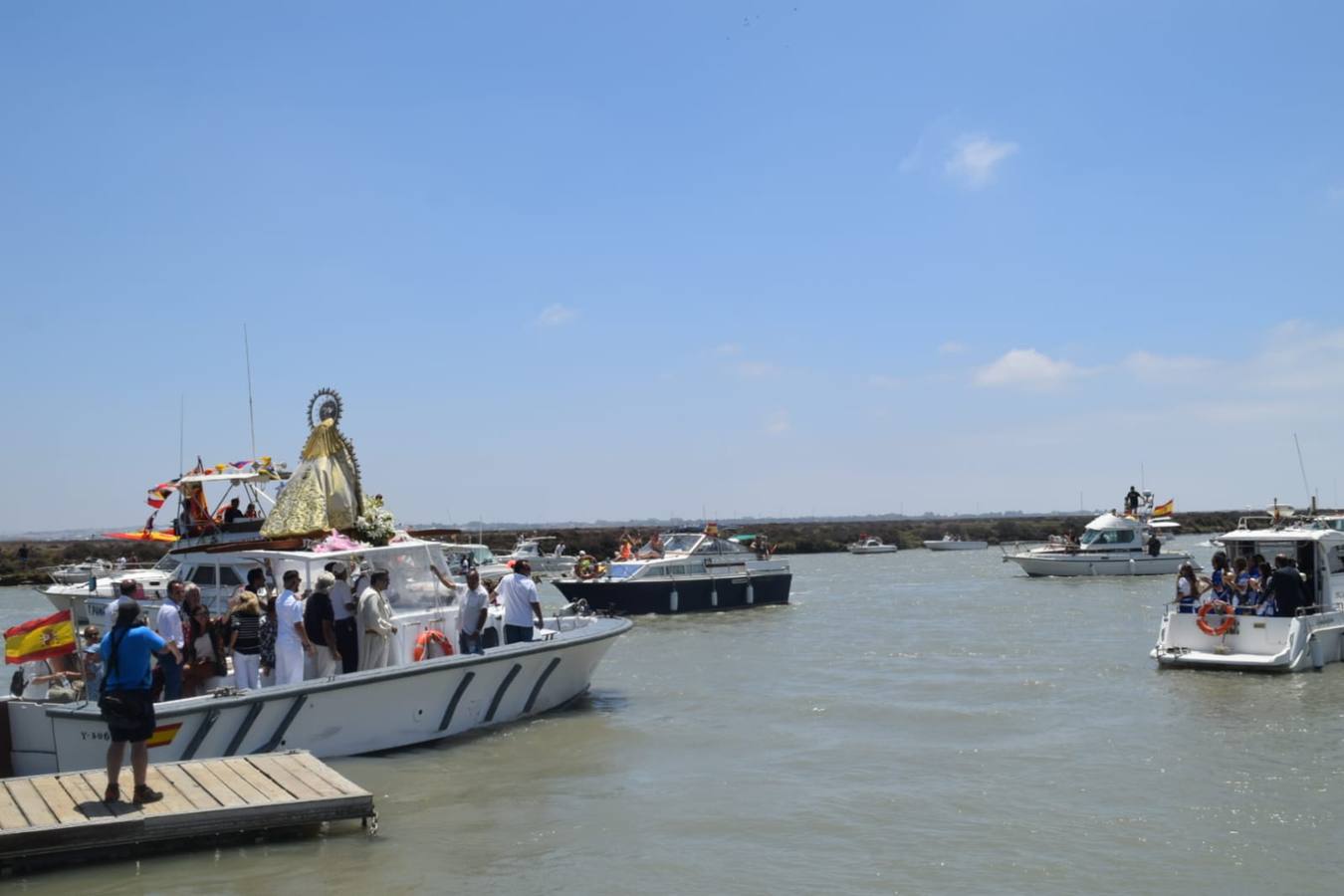 Procesión de la Virgen del Carmen por San Fernando