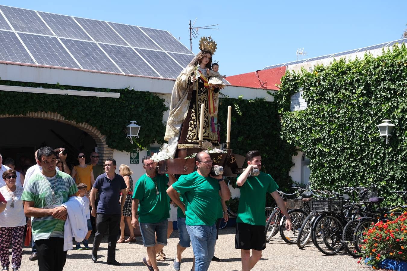 La Virgen del Carmen se reencuentra con El Puerto