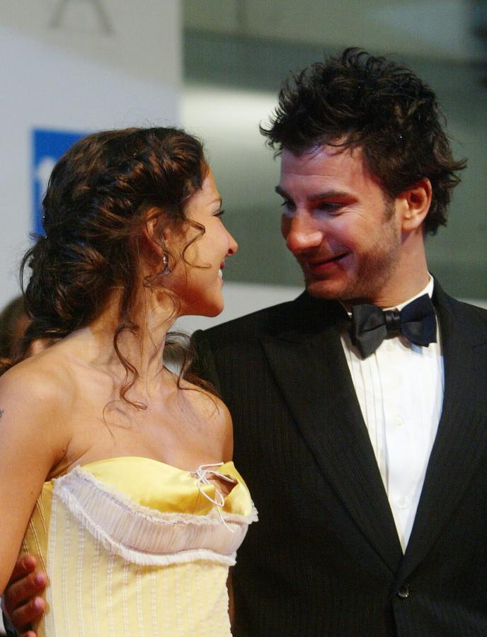 Relación con Michaël Youn. Otro de los romances más sonados de la actriz fue el que vivió con el cómico francés Michaël Youn, con quien mantuvo una relación de cuatro años.