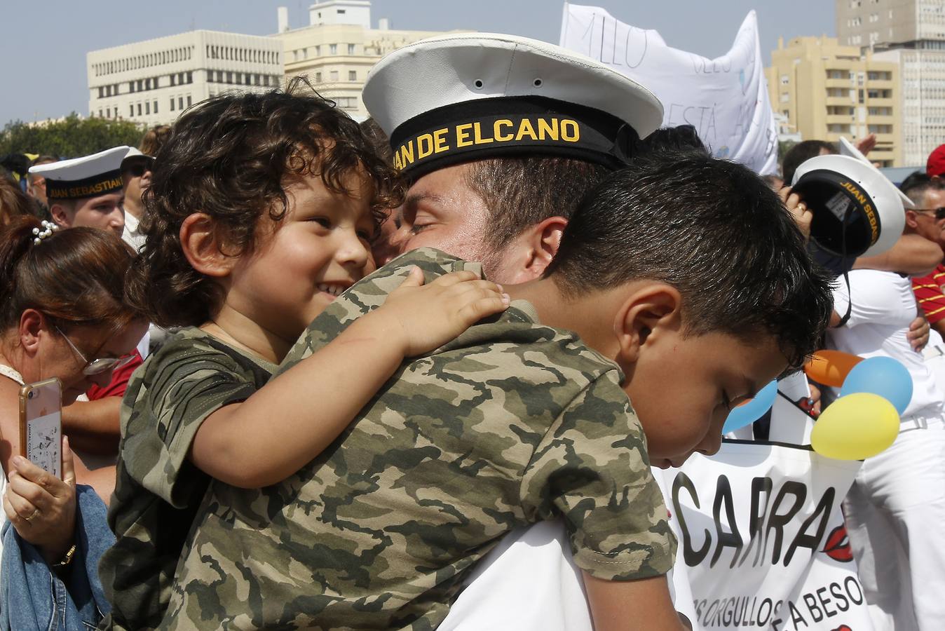 Elcano concluye en Cádiz su 91º crucero de instrucción