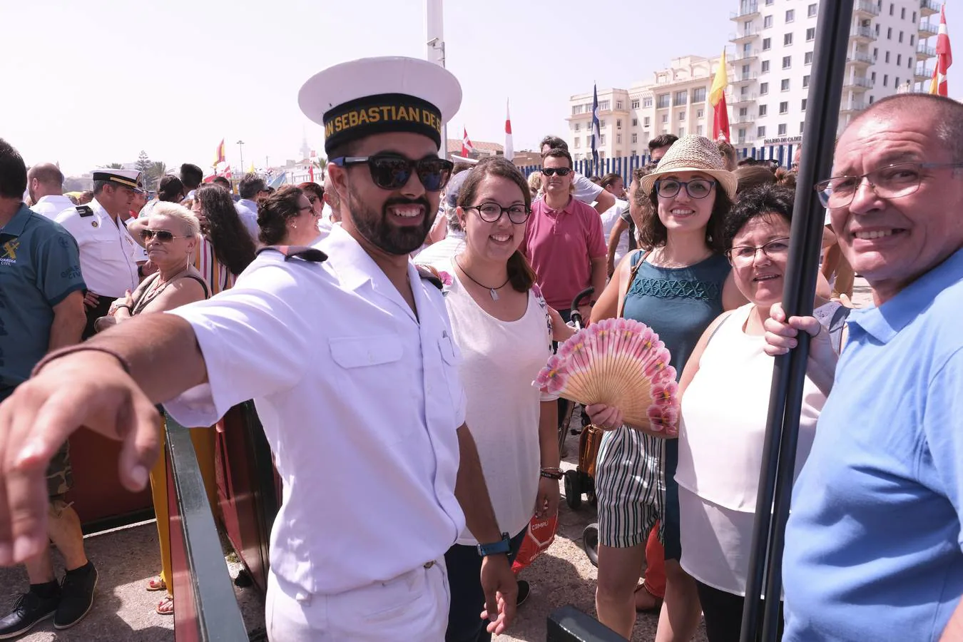 Recibimiento del buque Elcano en Cádiz