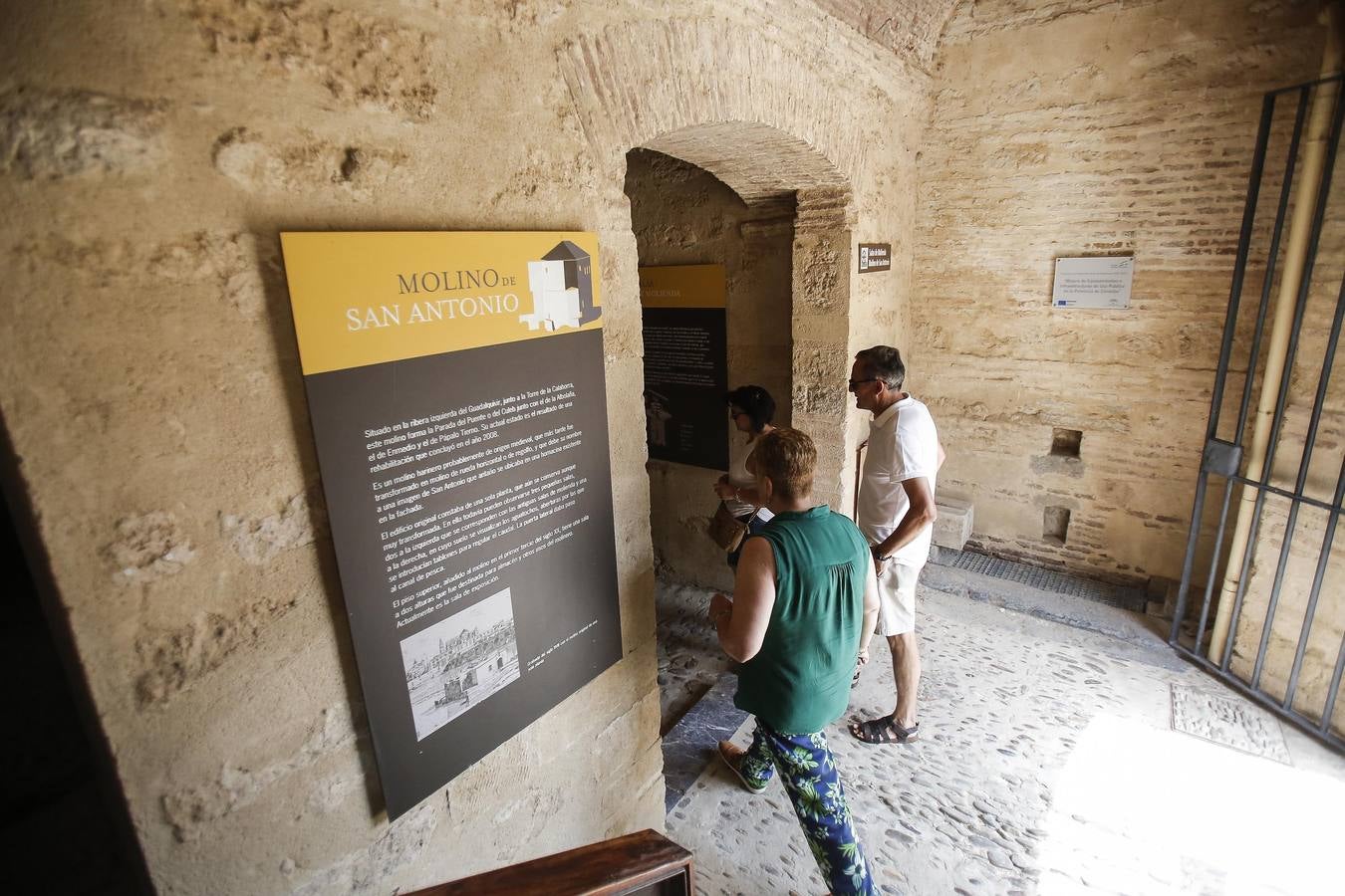 Paseo por el Molino de San Antonio y Martos, en imágenes