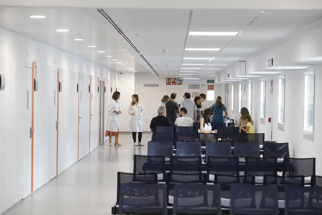 La inauguración del centro de salud de avenida América de Córdoba, en imágenes