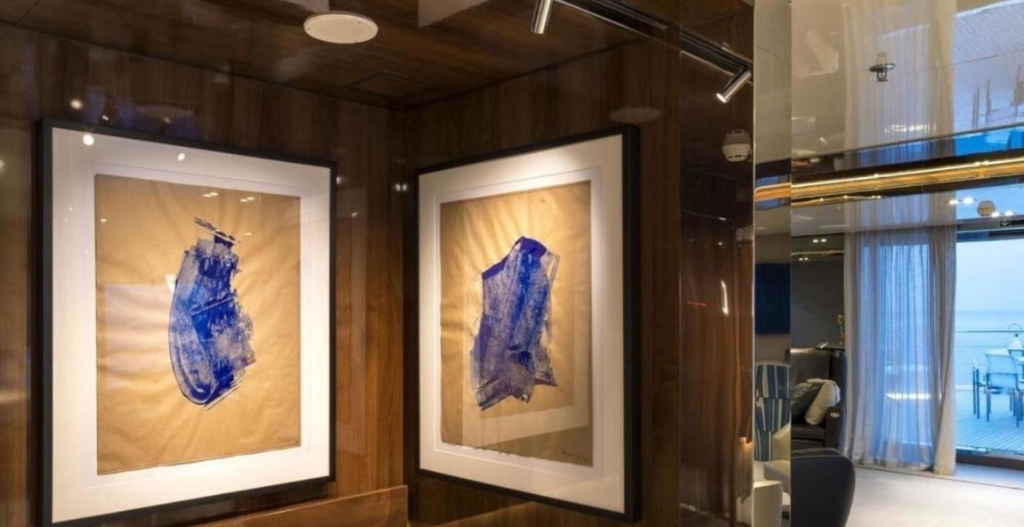 Serenity. El arte es uno de los distintivos de la vida a bordo del navío. Se compraron obras acorde con la experiencia que querían transmitir a sus usuarios