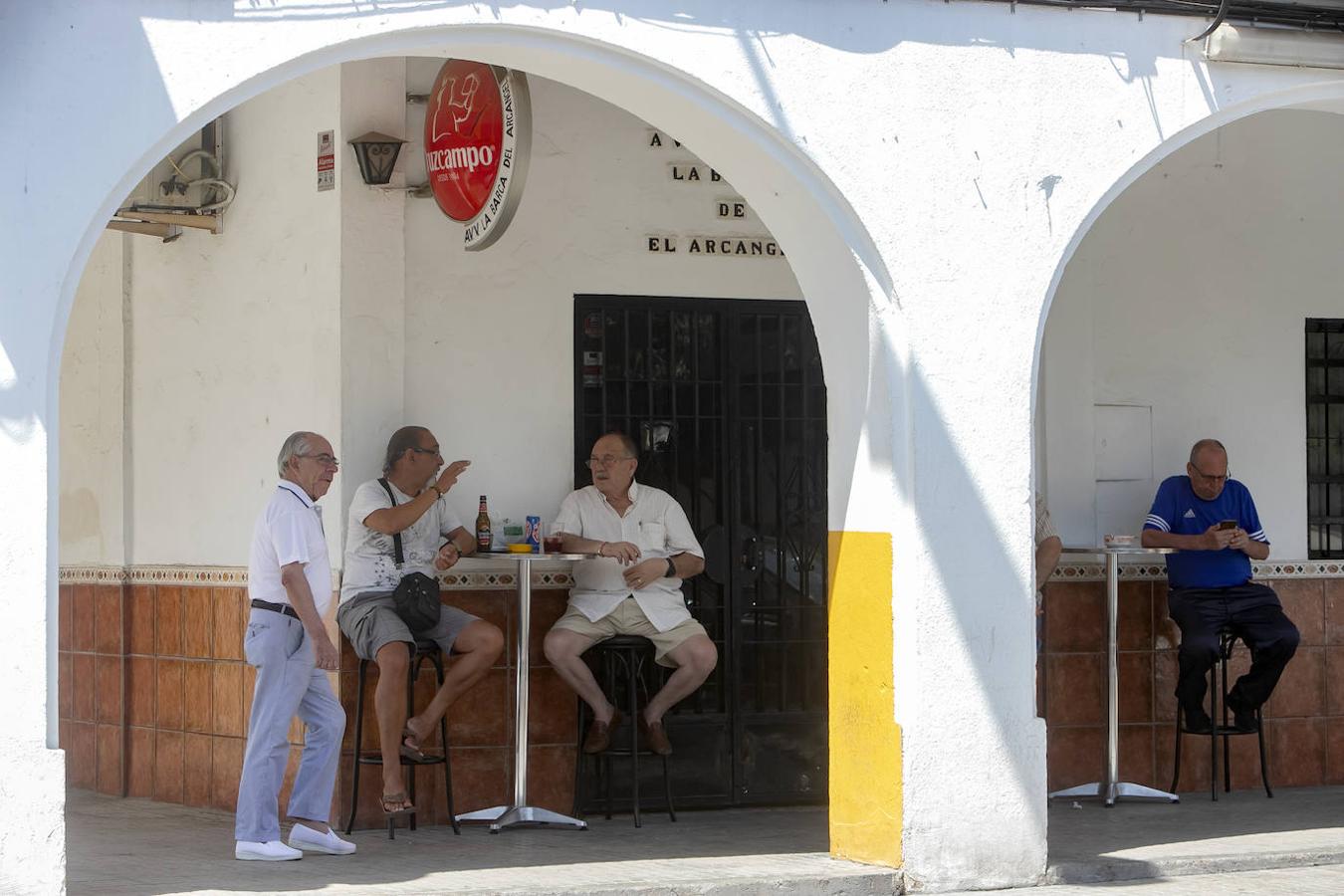 La vida en el barrio cordobés de la Fuensanta, en imágenes