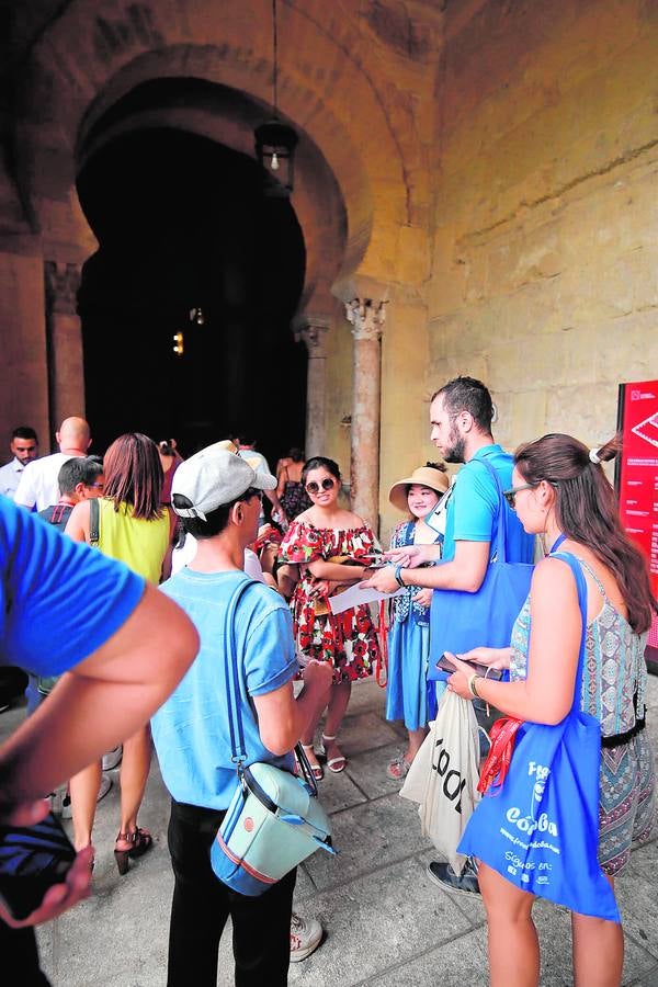 Visitas turísticas guiadas en Córdoba, en imágenes