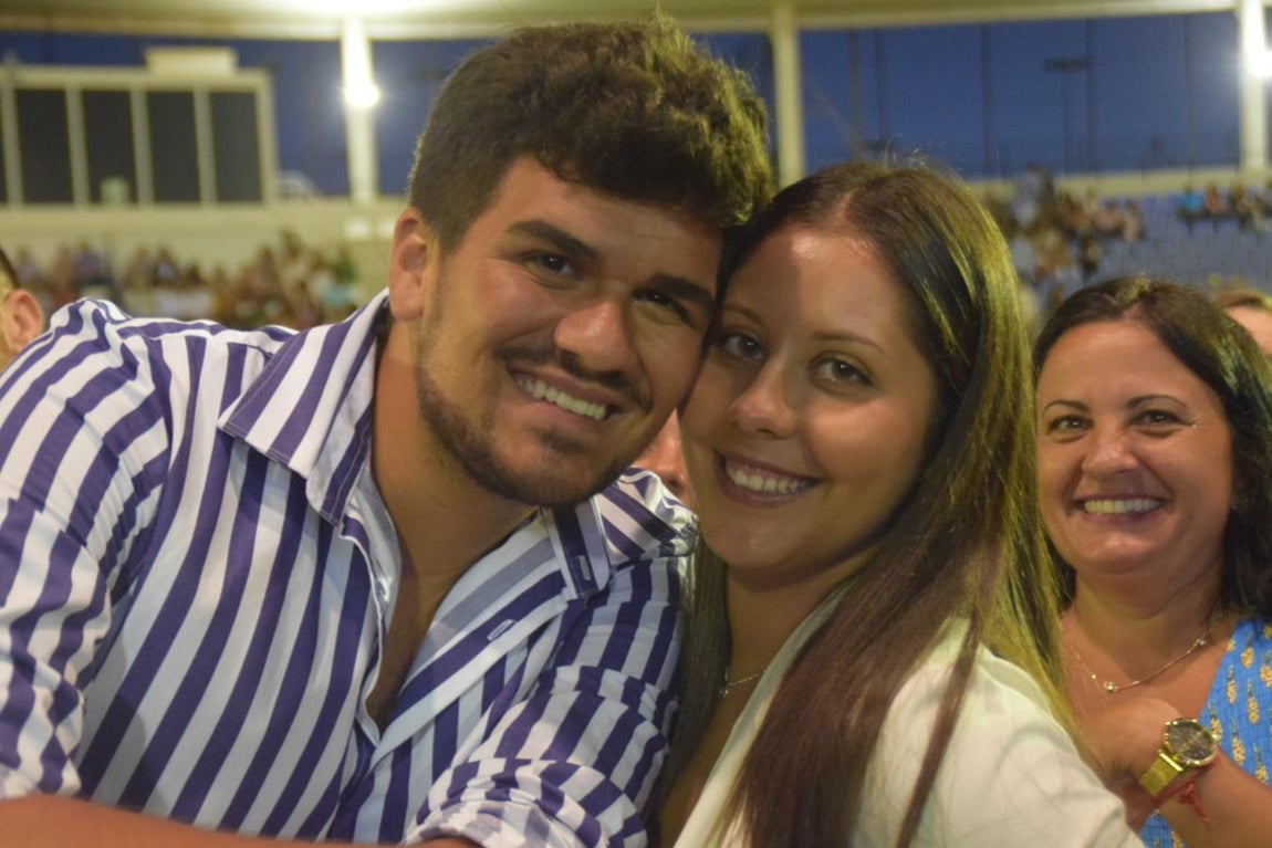 Fotos: Niña Pastori presenta en San Fernando &#039;Bajo tus alas&#039;