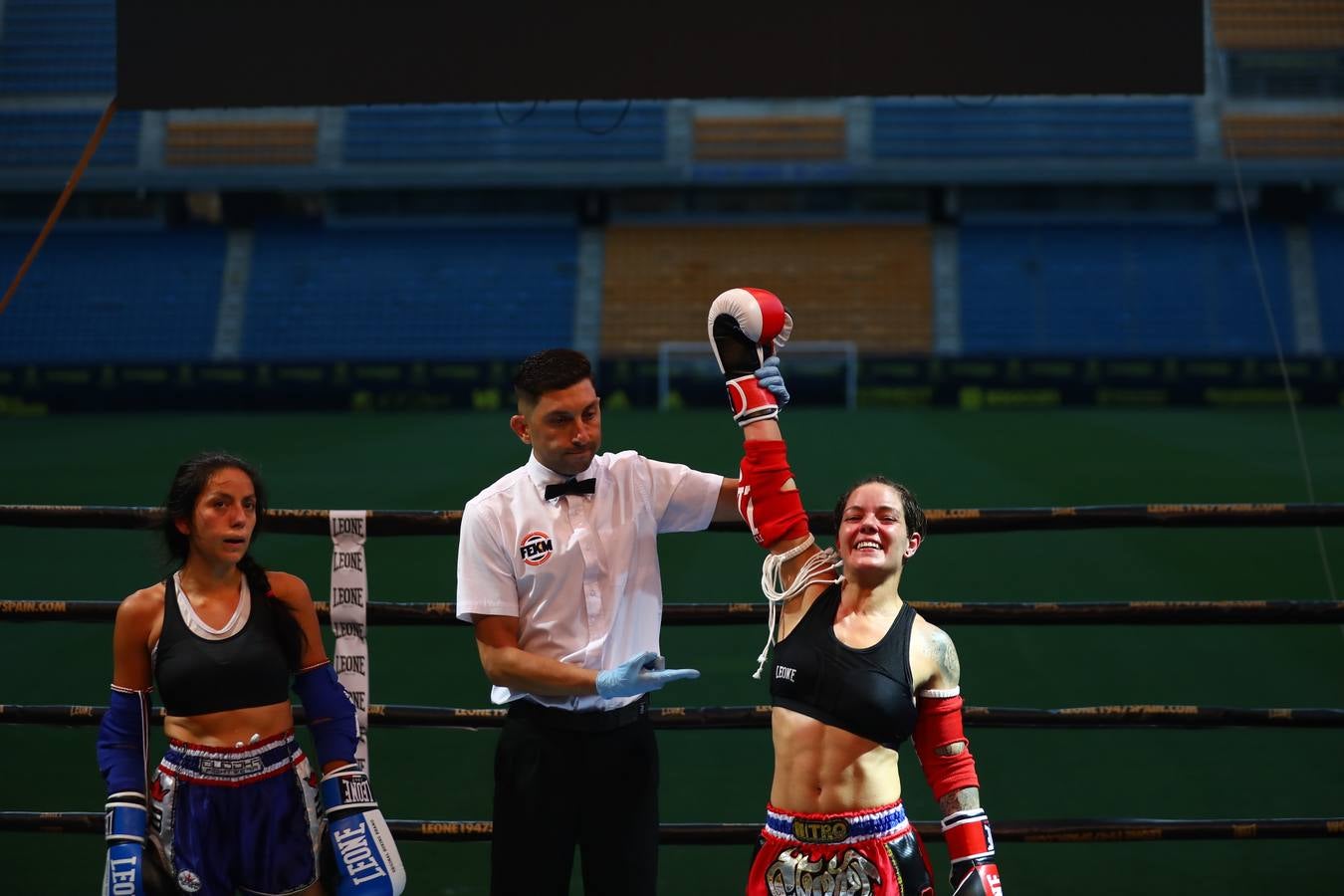 FOTOS: Noche de Muay Thai en Carranza. Así es Cádiz Fight Night