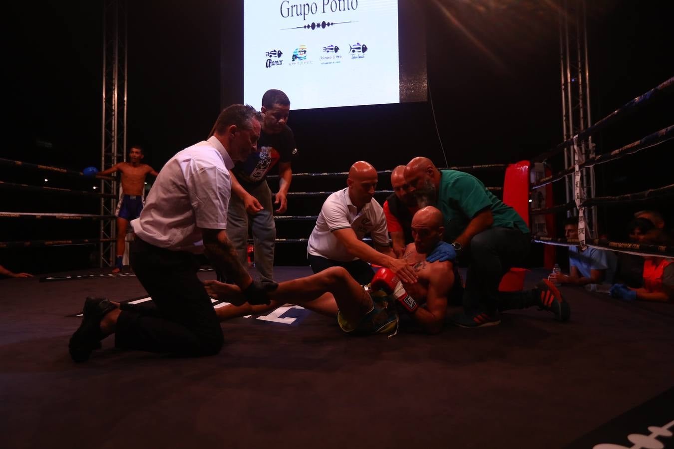 FOTOS: Noche de Muay Thai en Carranza. Así es Cádiz Fight Night