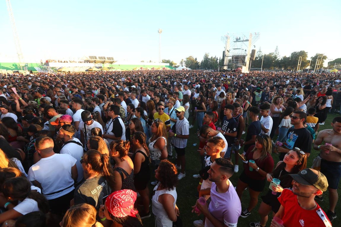 FOTOS: La primera noche de Puro Latino incendia El Puerto