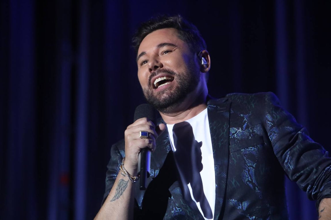 FOTOS: Las imágenes de Miguel Poveda en el Concert Music de Sancti Petri