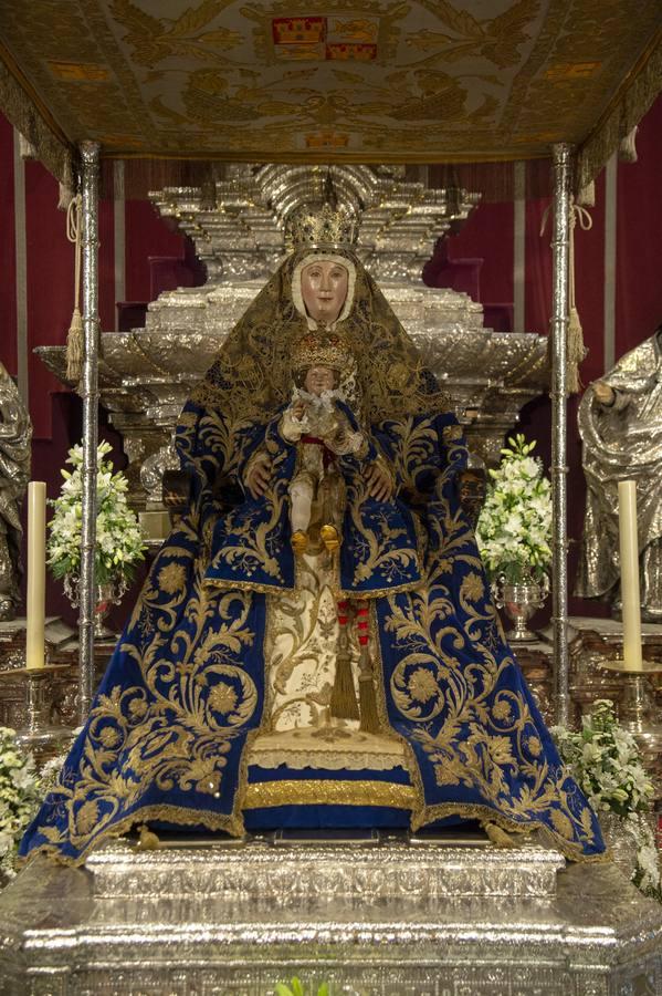 La Virgen de los Reyes en el altar del Jubileo