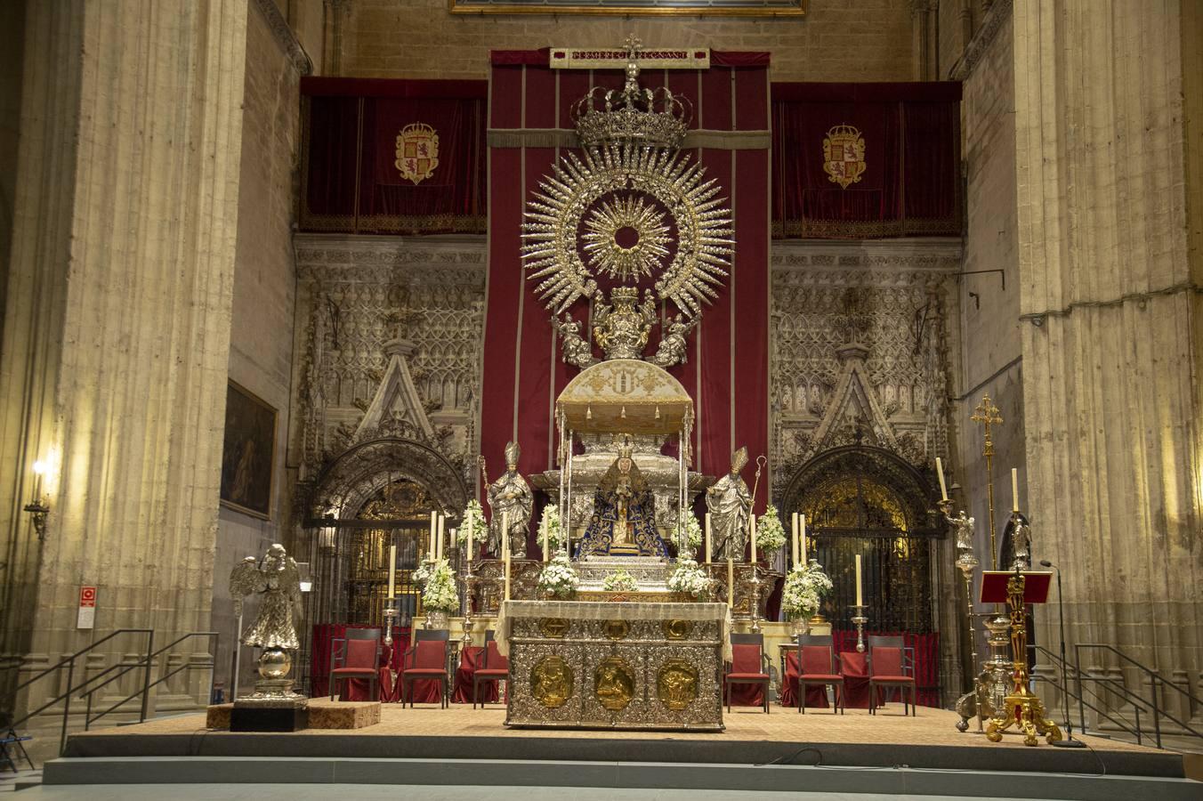 La Virgen de los Reyes en el altar del Jubileo