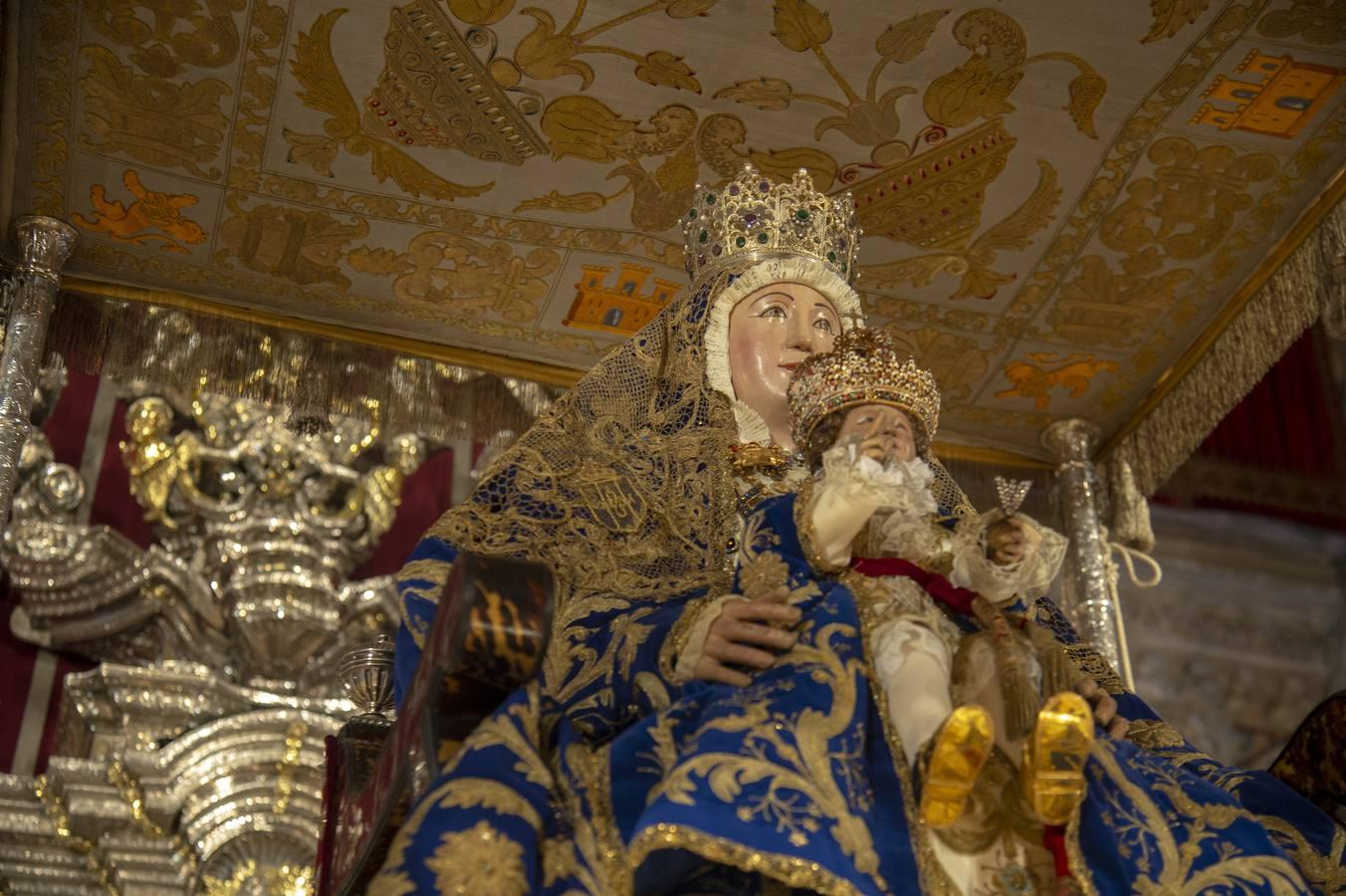 La Virgen de los Reyes en el altar del Jubileo