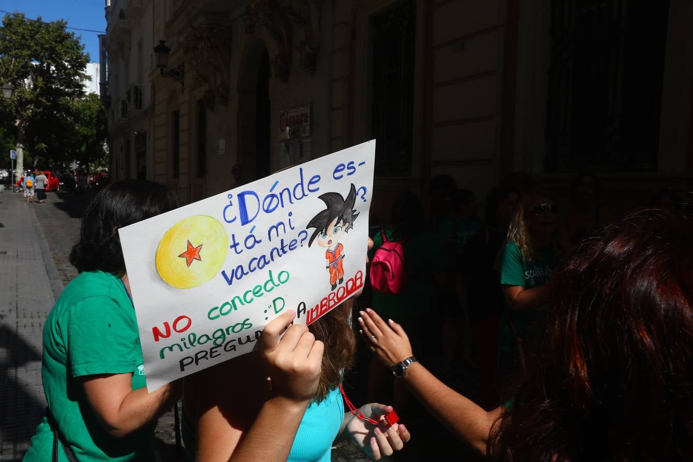 FOTOS: manifestación a favor de la educación pública en Cádiz