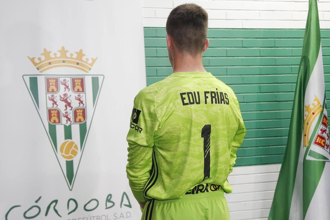 Así es la nueva equipación del Córdoba CF, en imágenes