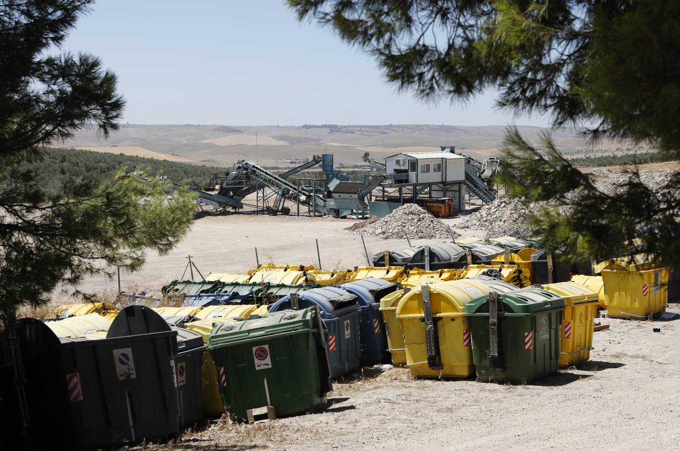 Las entrañas del complejo medioambiental de Sadeco en el Lobatón, en imágenes