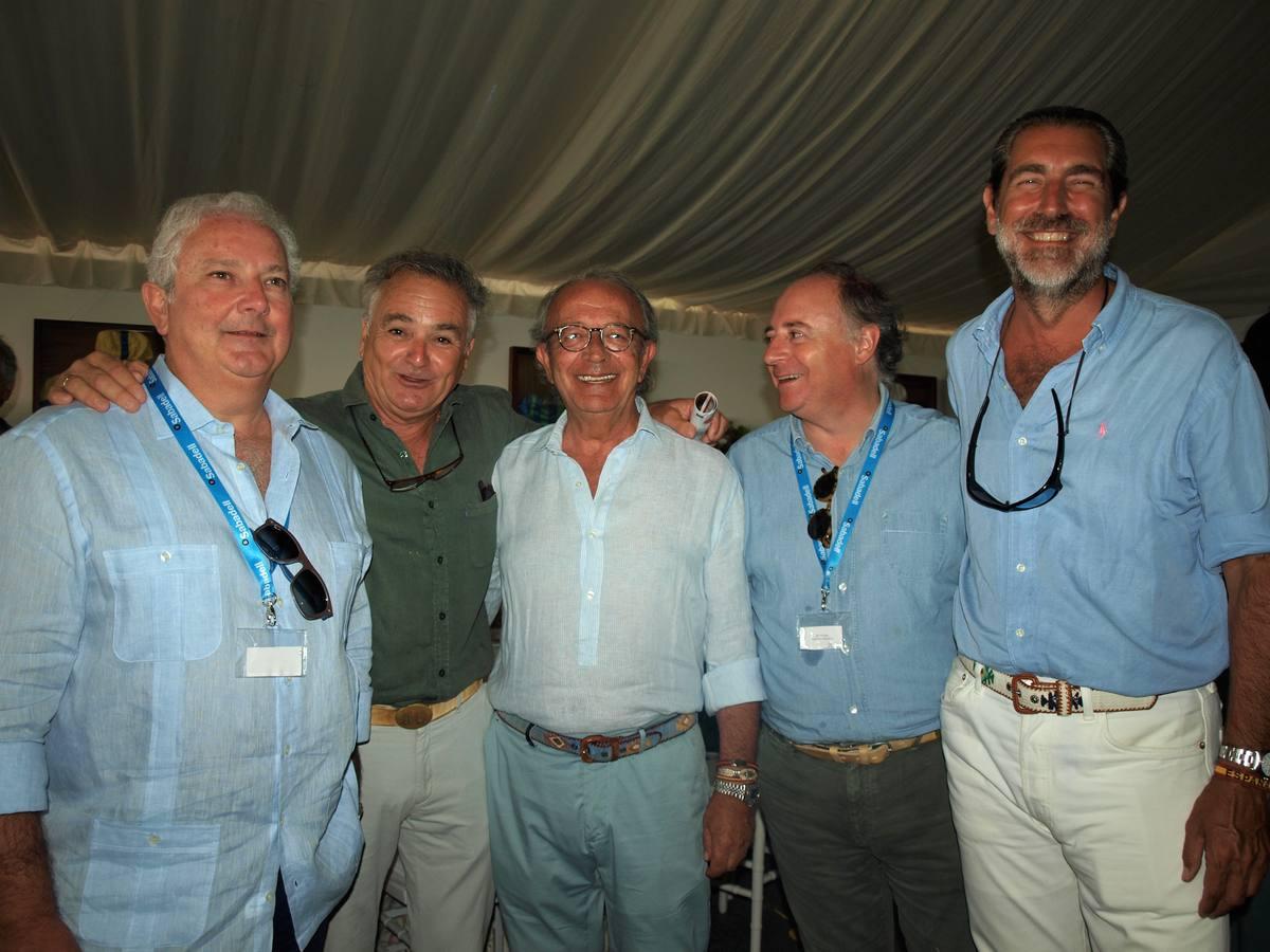 Paco Gómez, Alfonso Otaolaurruchi, Juan Manuel Castaño, Jacobo del Barco y José Sáinz de Rozas. 