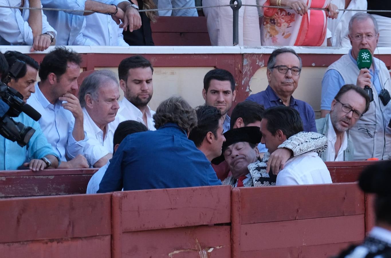 Ponce, Manzanares y Morante en la plaza de toros de El Puerto